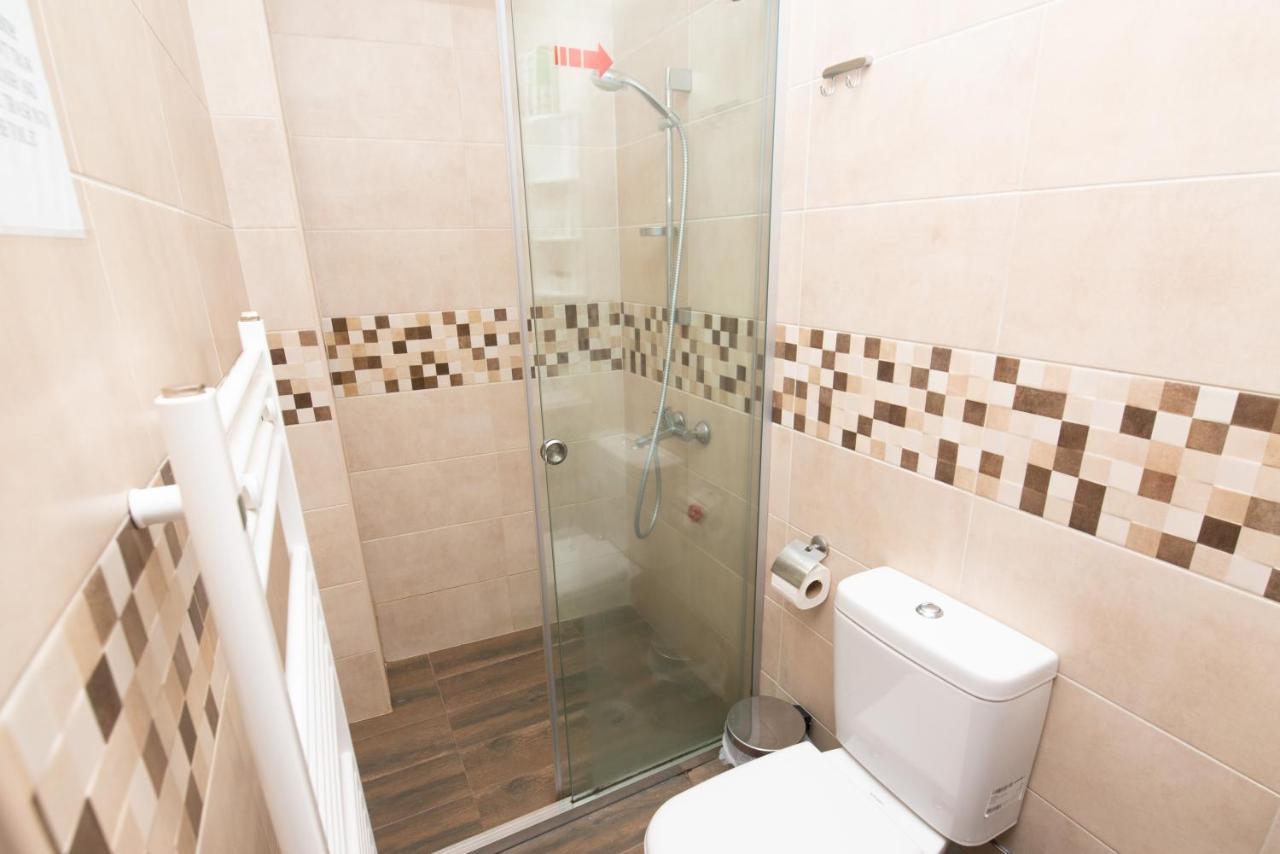 ביטולה Stone Bridge Apartments מראה חיצוני תמונה