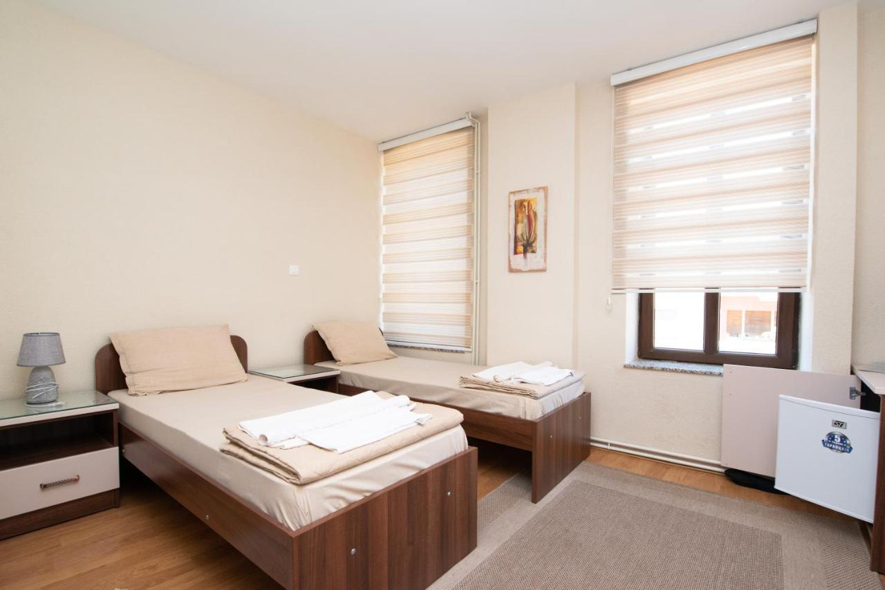 ביטולה Stone Bridge Apartments מראה חיצוני תמונה