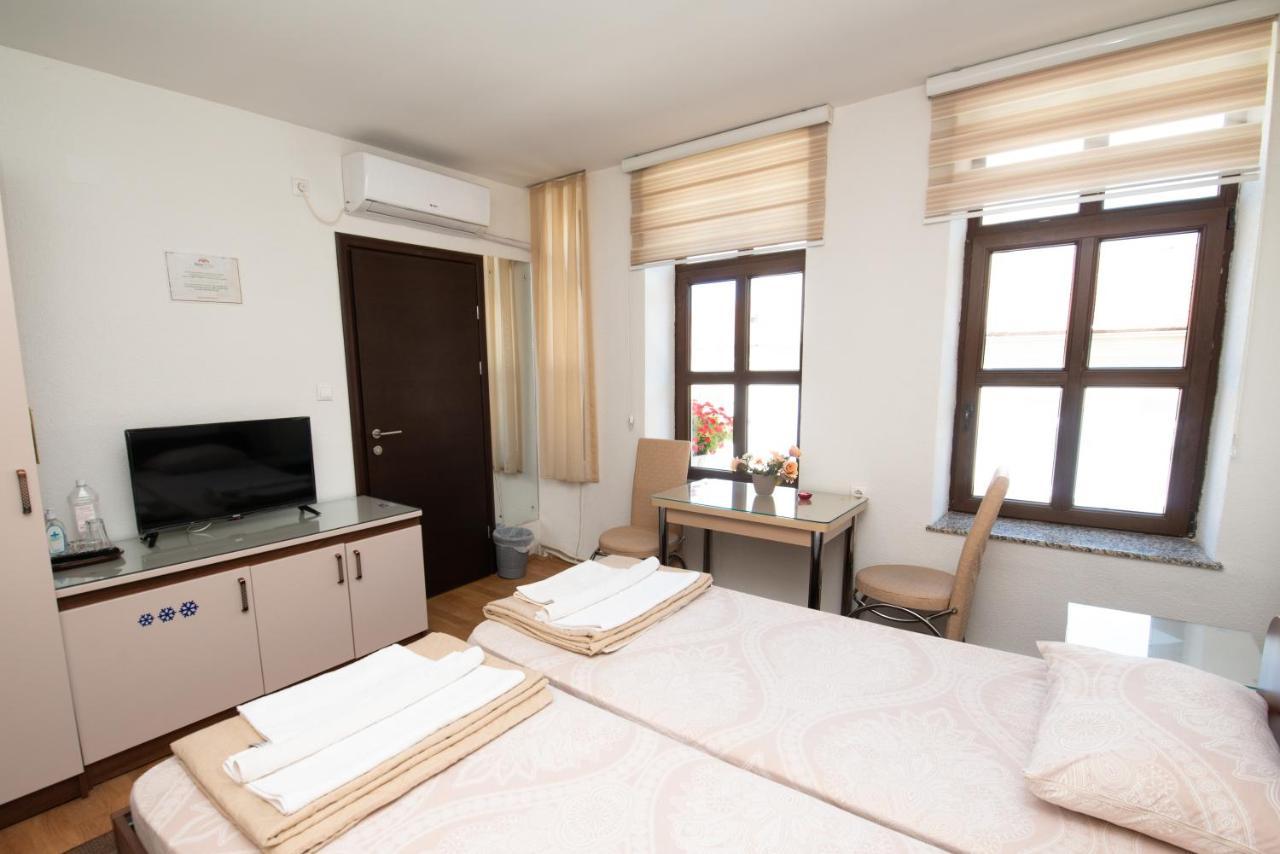 ביטולה Stone Bridge Apartments מראה חיצוני תמונה